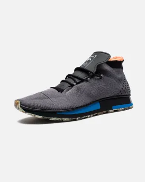 ADIDAS ORIGINALS BY ALEXANDER WANG RUN MID - STCRAG Adidas sporty casual shoes with three-stripe design