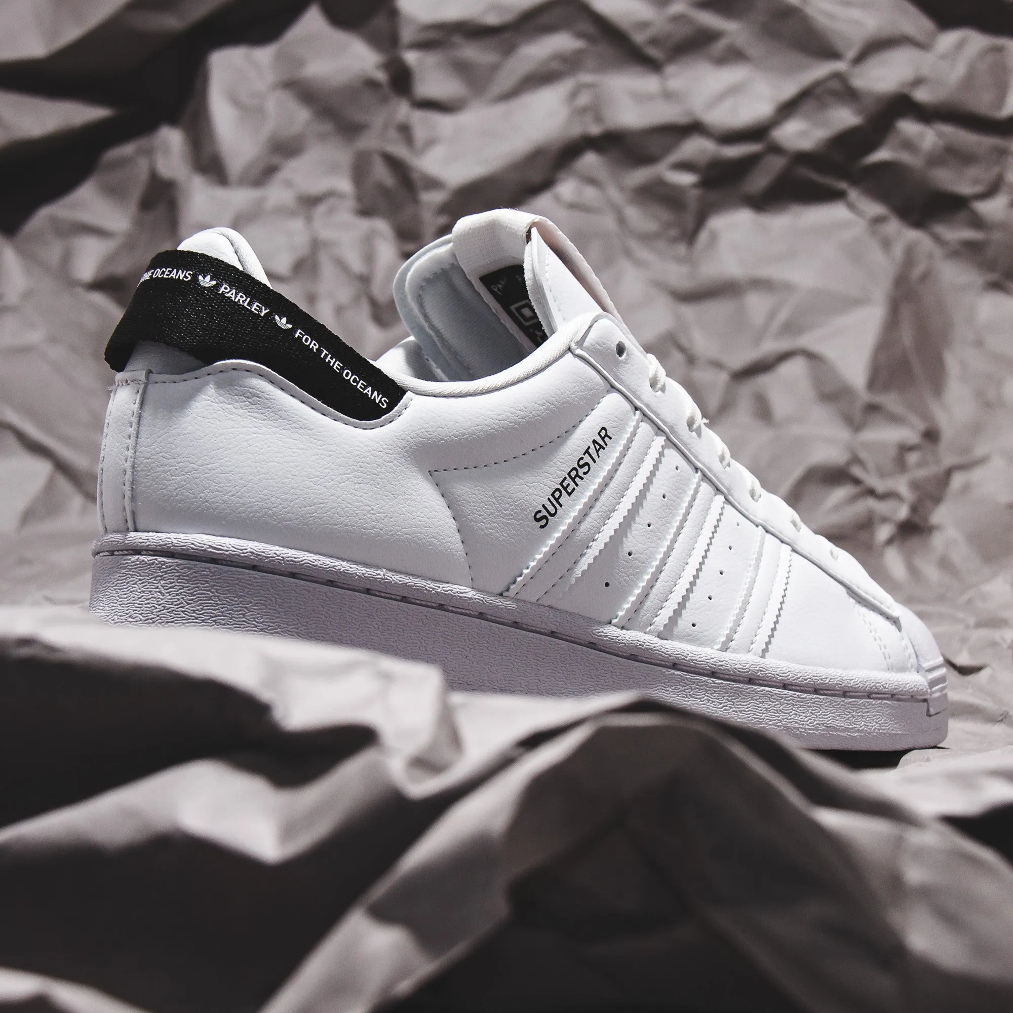 Adidas Originals Men Superstar White Black GV7610 Adidas Classic Running Shoes for Style