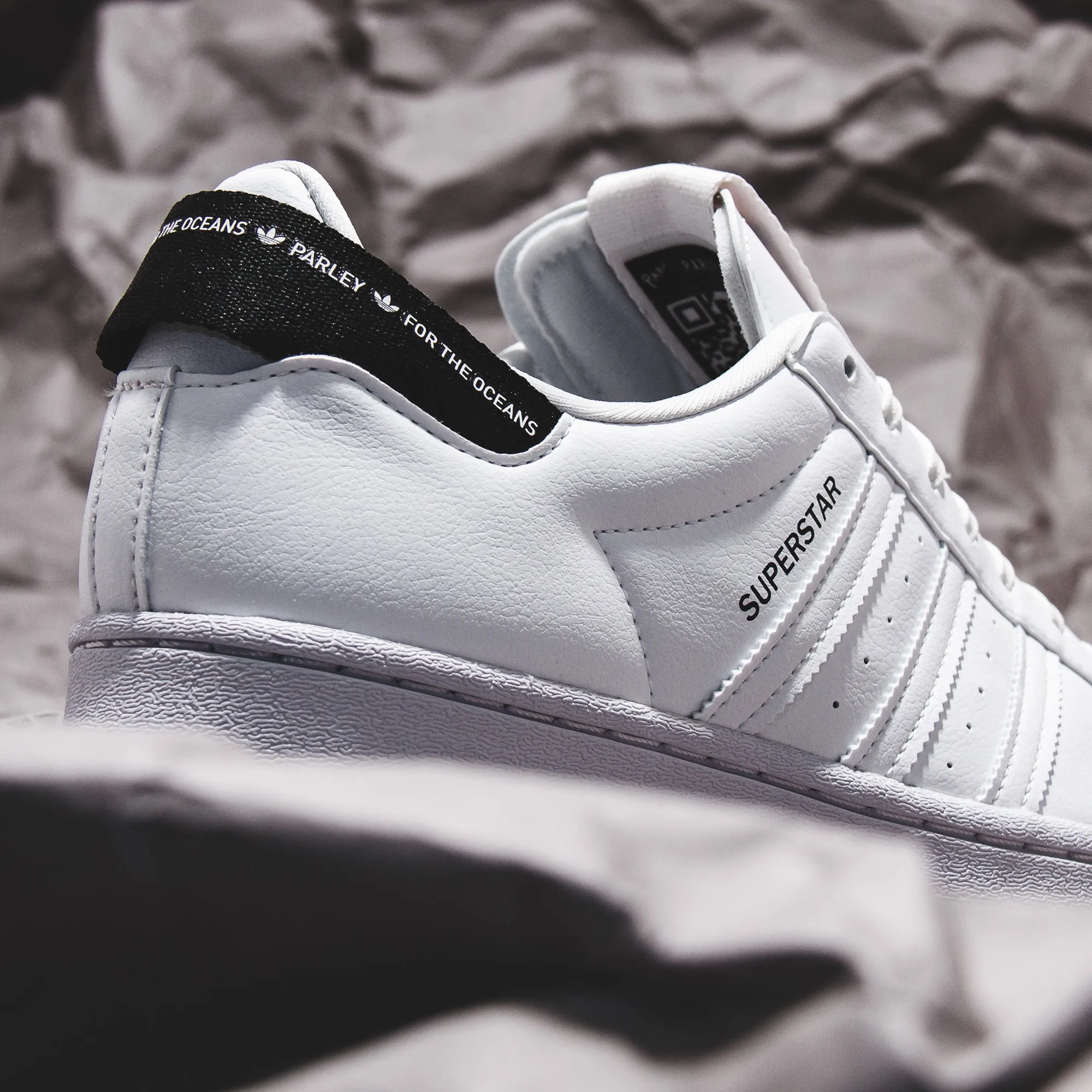 Adidas Originals Men Superstar White Black GV7610 Adidas Classic Running Shoes for Style