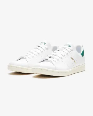 ADIDAS STAN SMITH - FTWWHT/ CGREEN/ OWHITE Adidas sporty casual shoes with three-stripe design
