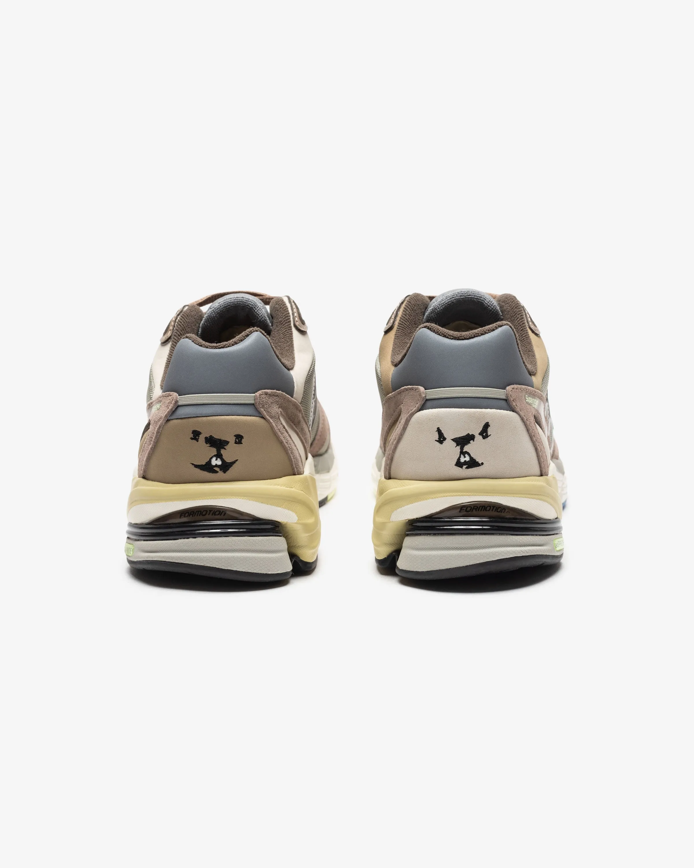 ADIDAS SUPERNOVA CUSHION 7 - CHALKYBROWN/ WHITETINT Classic sport-style footwear