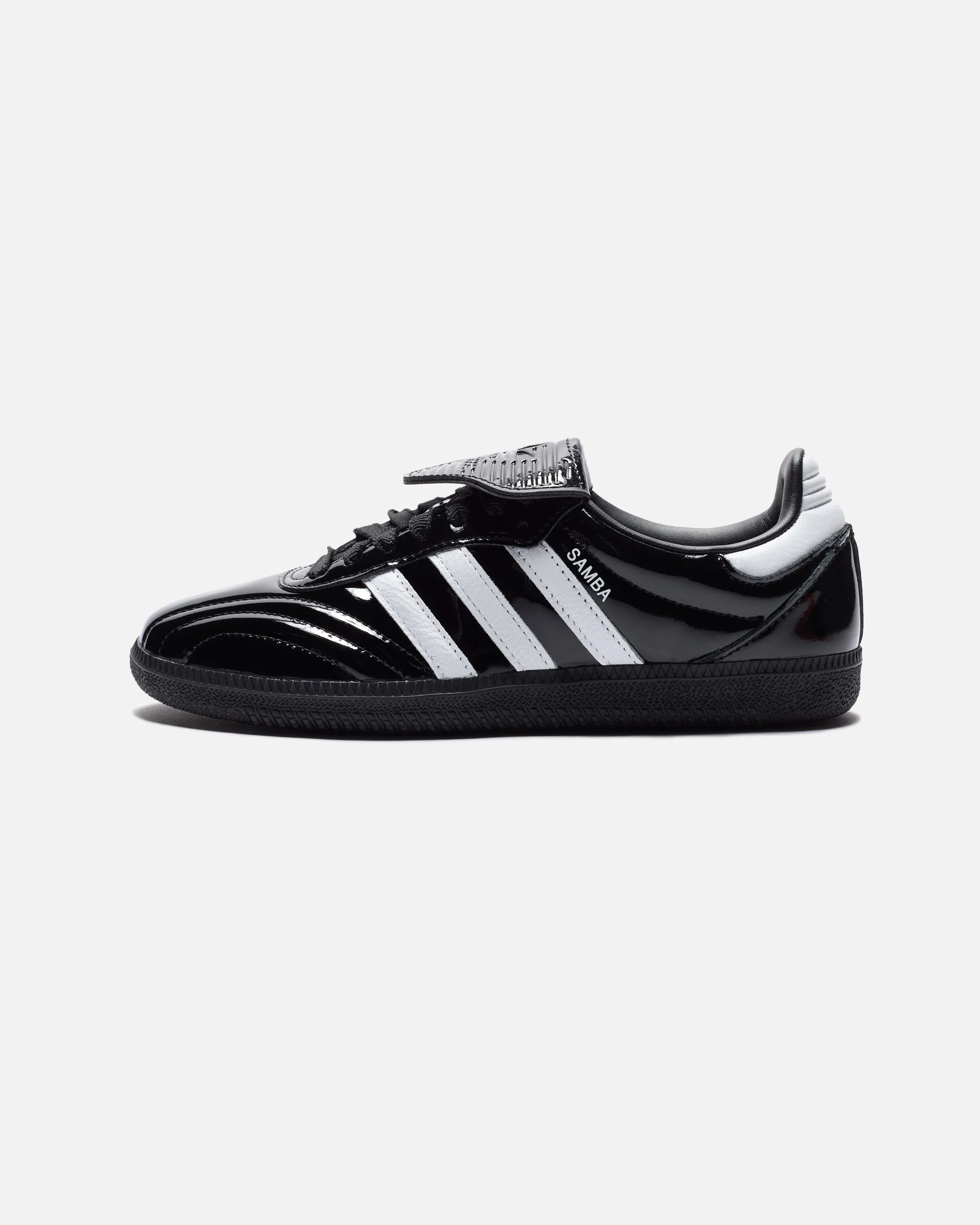 ADIDAS WOMEN'S SAMBA LT - CBLACK/ FTWWHT Classic sport-style footwear