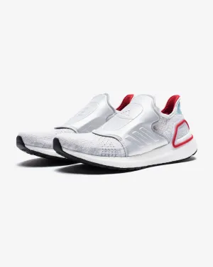ADIDAS X DOE ULTRABOOST 19 - COREWHITE/POWERRED Adidas sporty casual shoes with three-stripe design