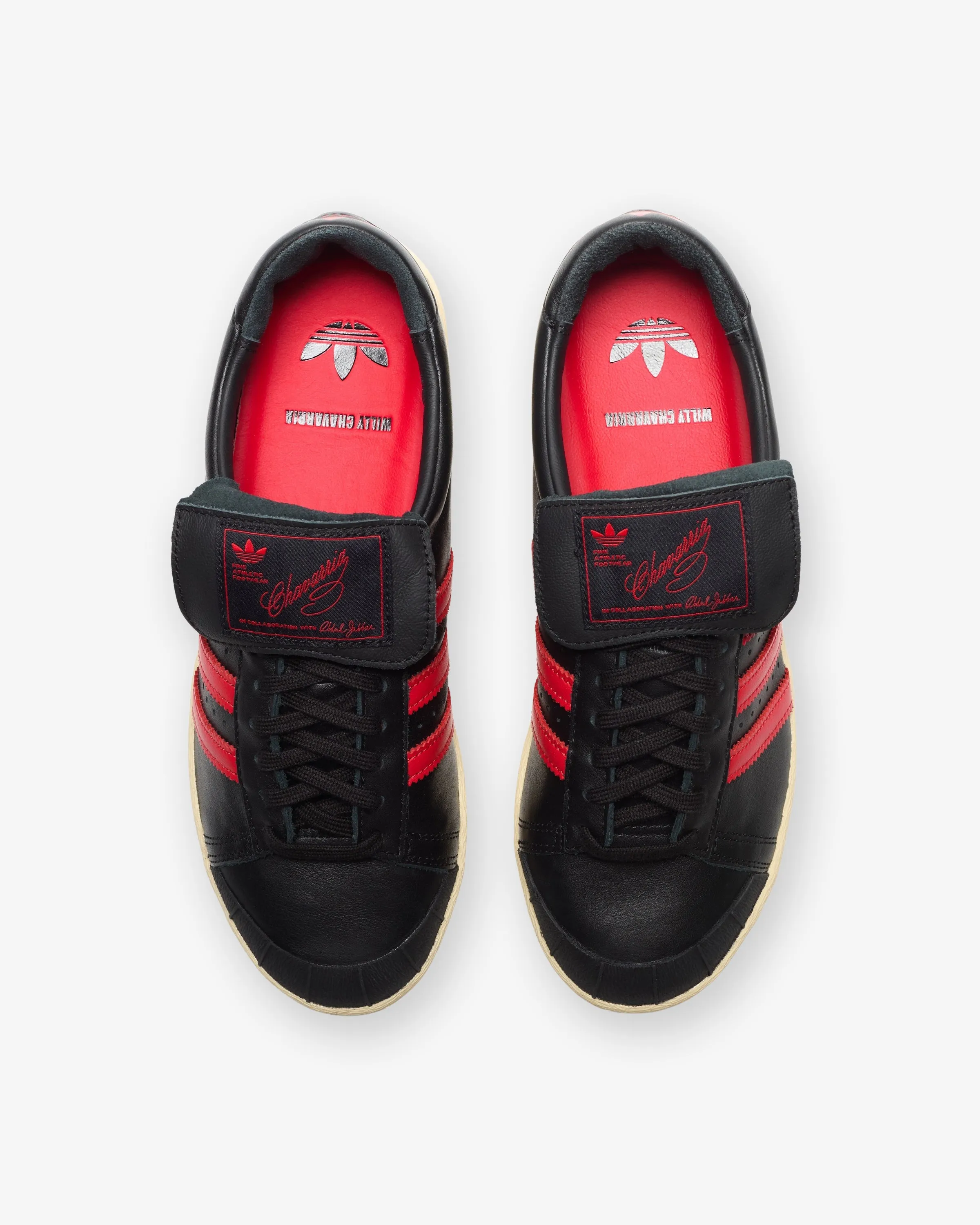 ADIDAS X WILLY CHAVARRIA JABBAR LOW - CBLACK/ RED Classic sport-style footwear