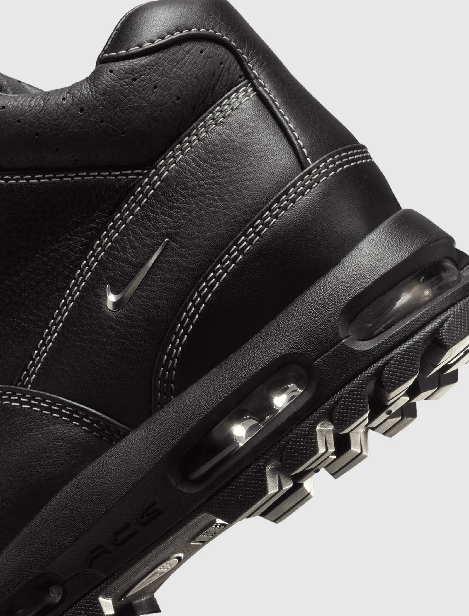 AIR MAX GOADOME PREMIUM "BLACK" Nike sports sneakers