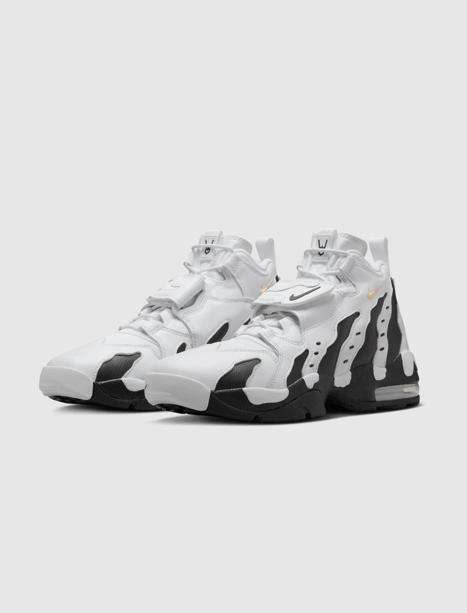 AIR DT MAX '96 "WHITE/ BLACK/ VEGAS GOLD" Nike sports sneakers