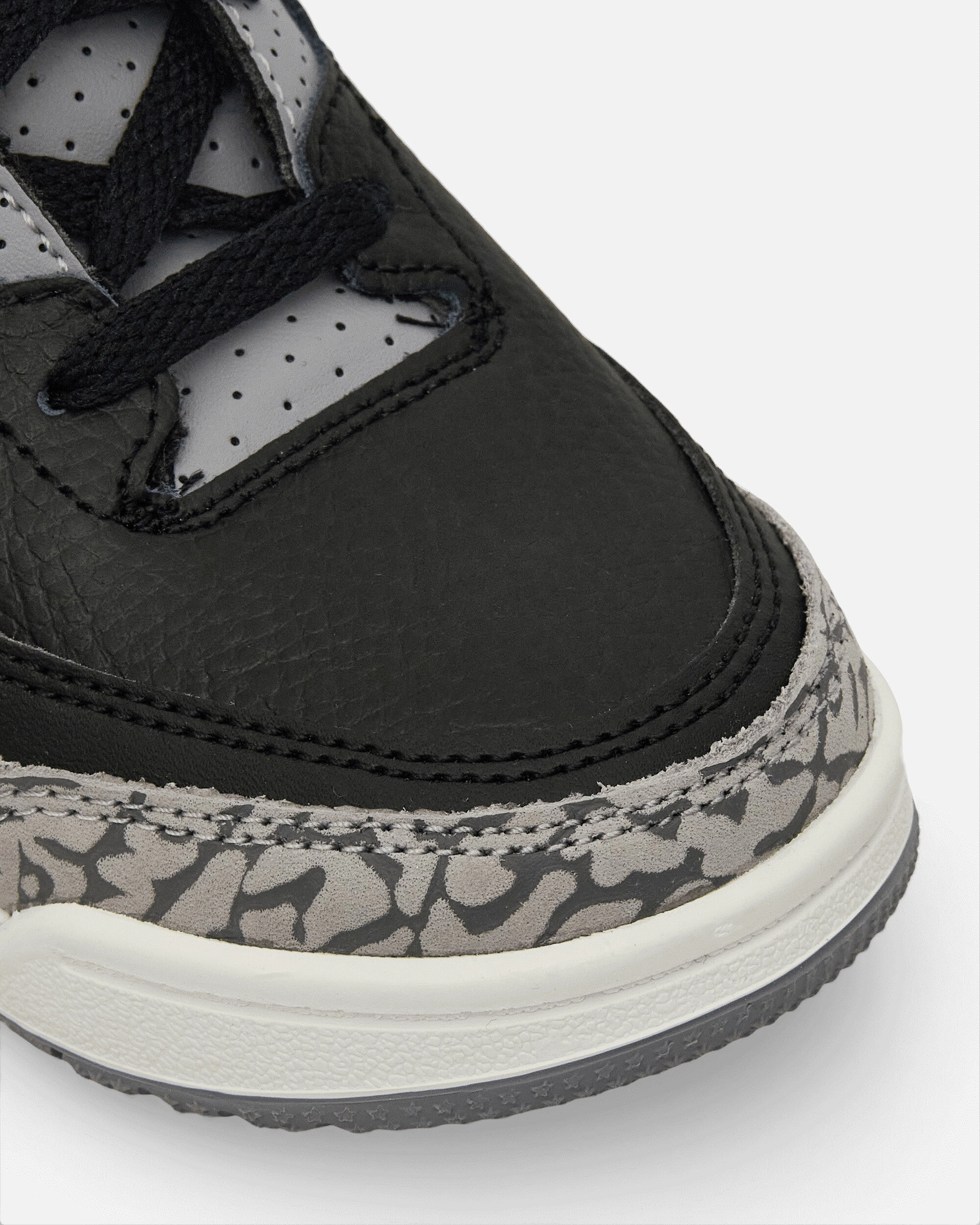 Air Jordan 3 Retro (TD) Sneakers Black Cement Stable Running
