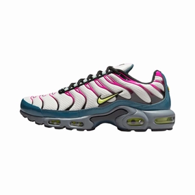 Air Max Plus Lava Light Bone Ash Green Pink Prime Nike training shoes with flexible soles