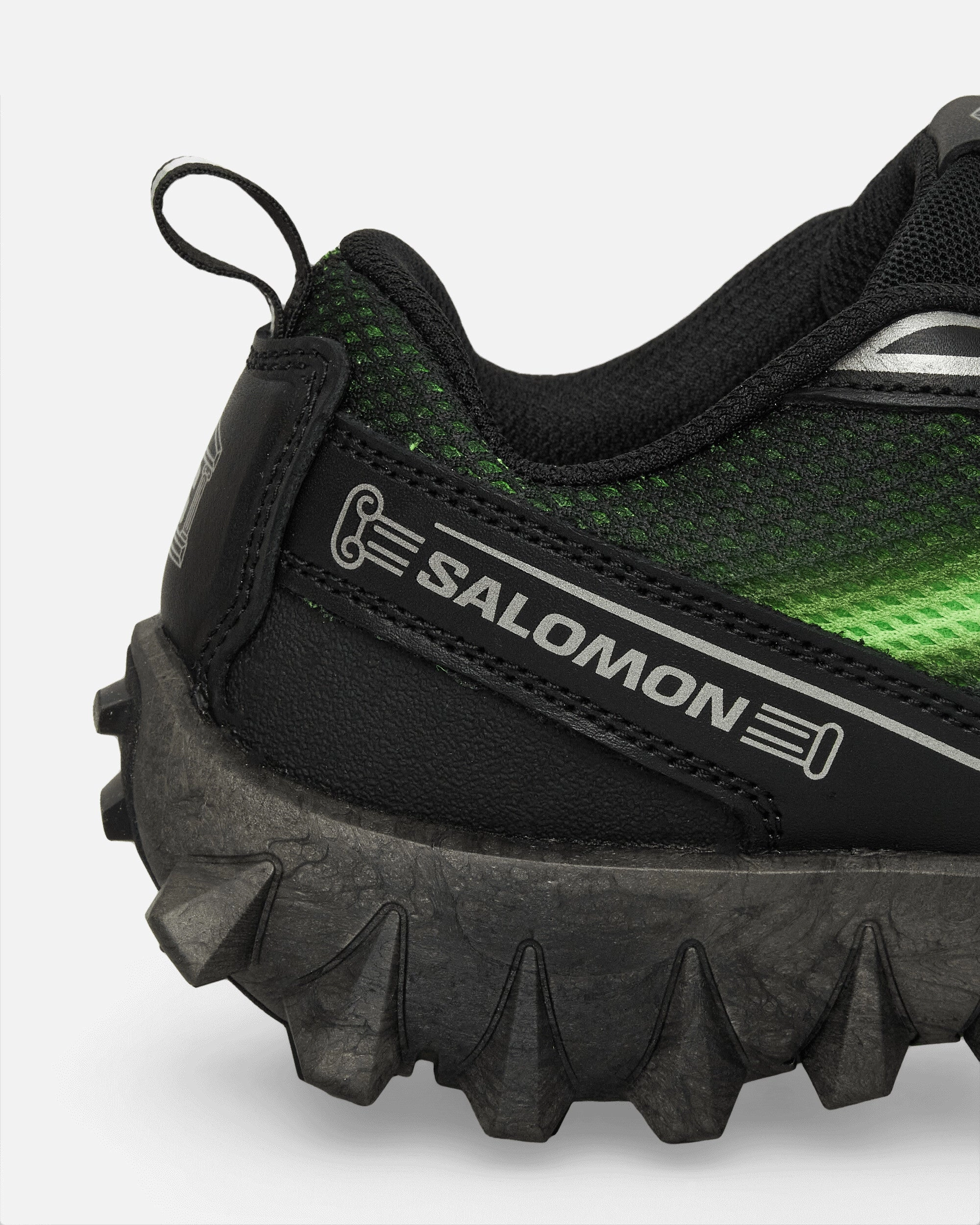 Aries SnowclogSneakers Black / Green Gecko Mountain Trail Runners