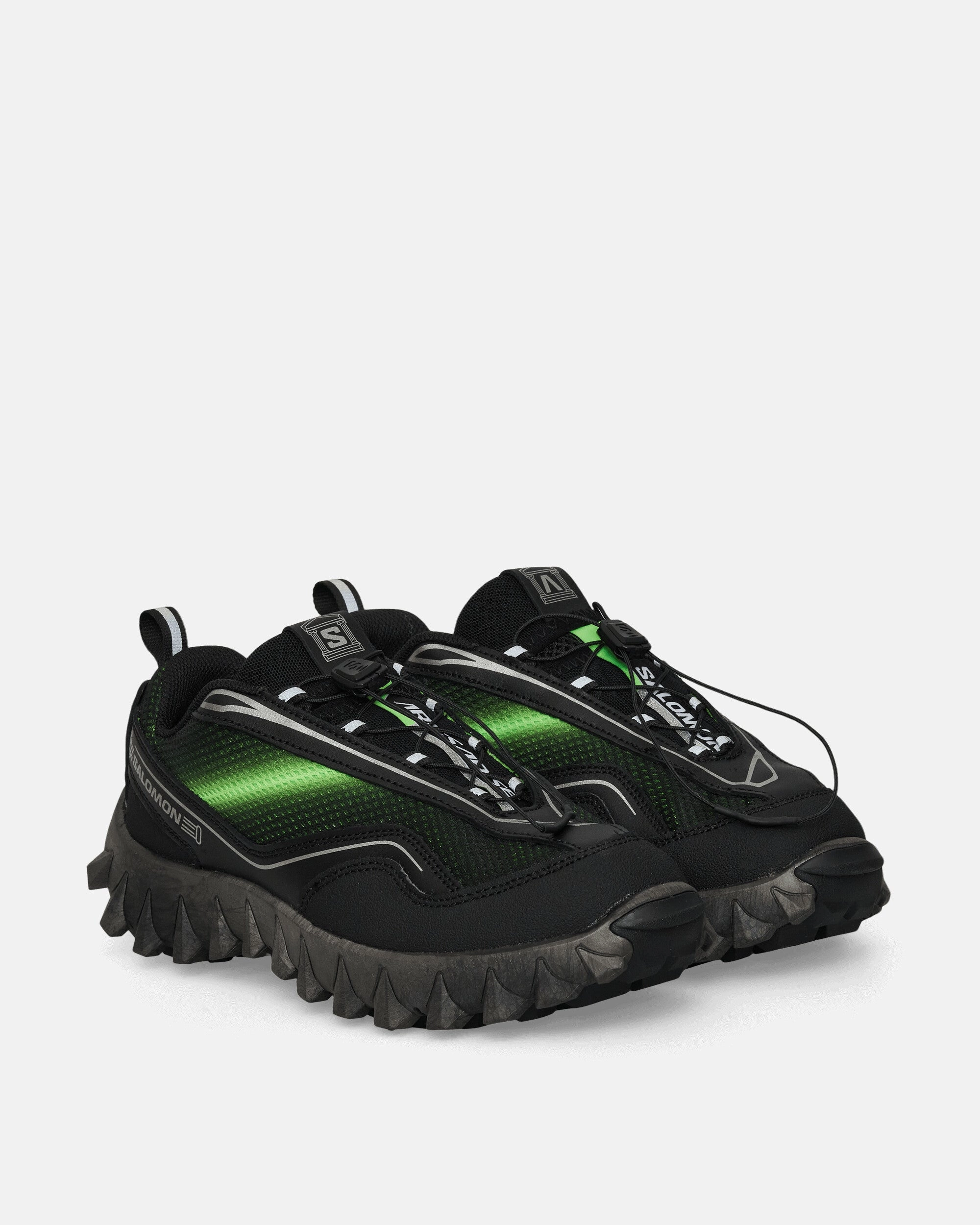 Aries SnowclogSneakers Black / Green Gecko Mountain Trail Runners