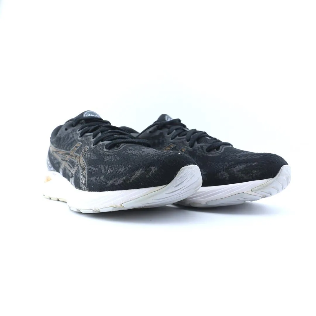 ASICS GEL-CUMULUS 23 performance running shoe photos
