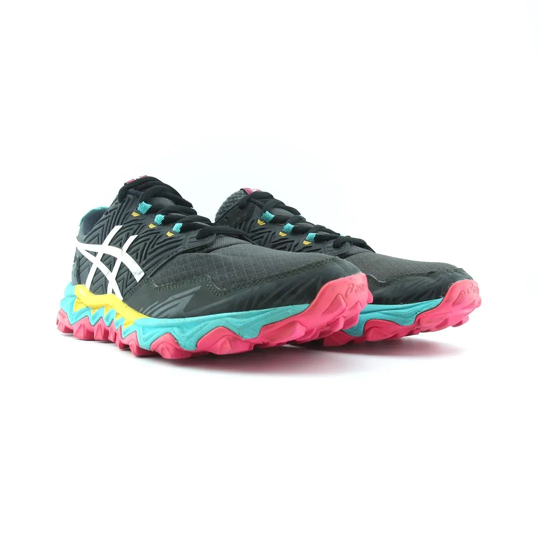 ASICS GEL-FUJITRABUCO 8 performance running shoe photos