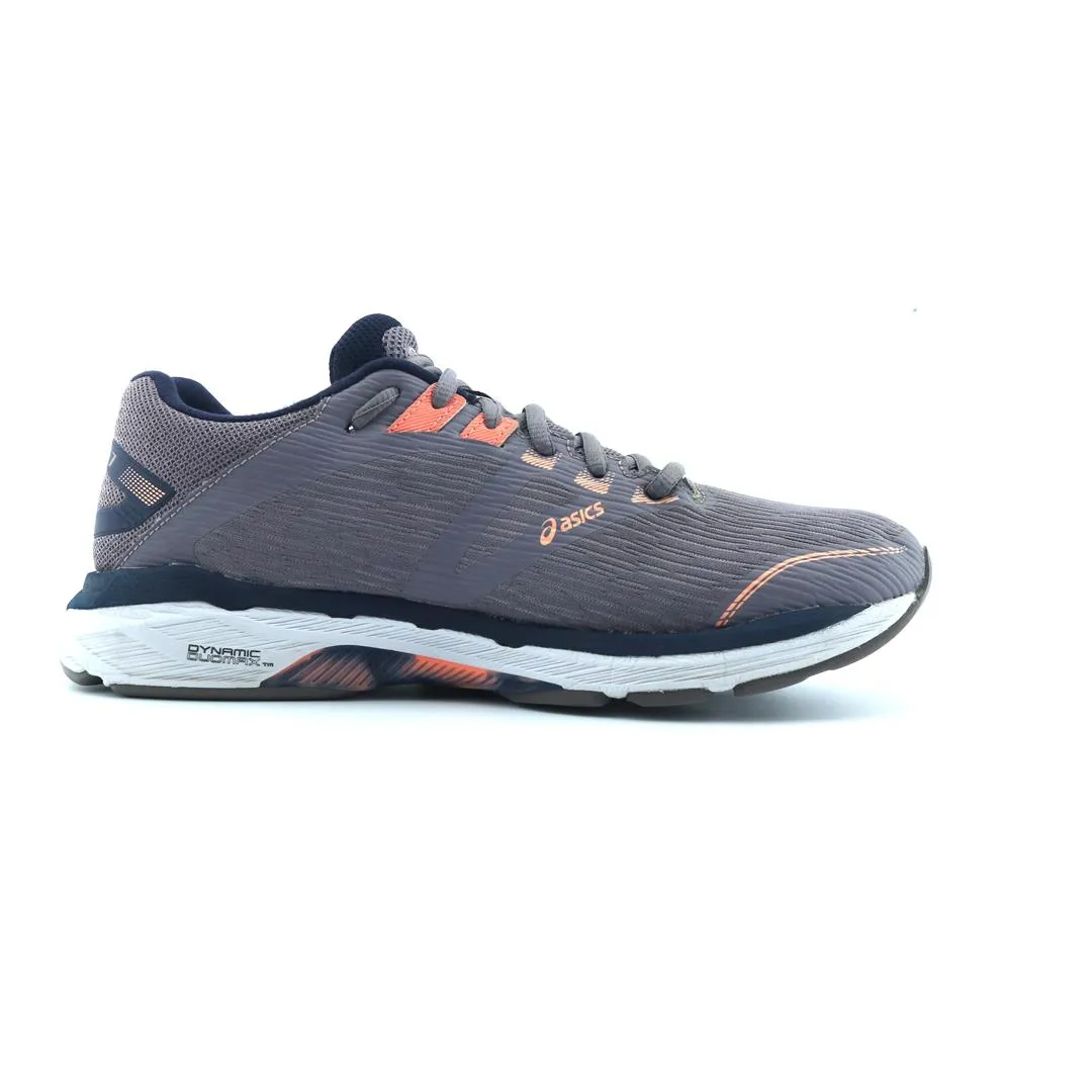 ASICS GT 2000 7 performance running shoe photos