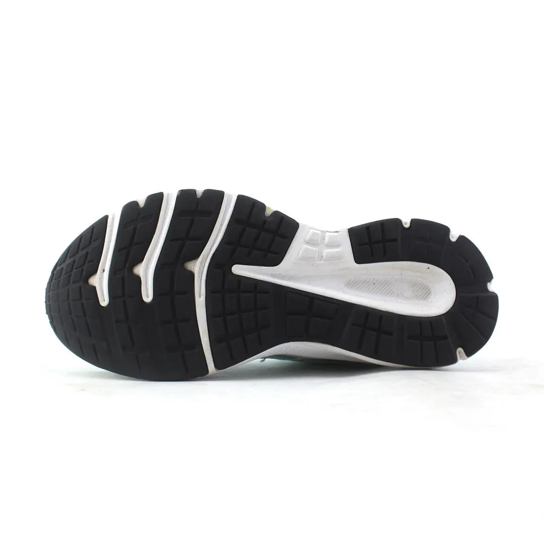 ASICS JOLT 3 sporty Asics footwear images