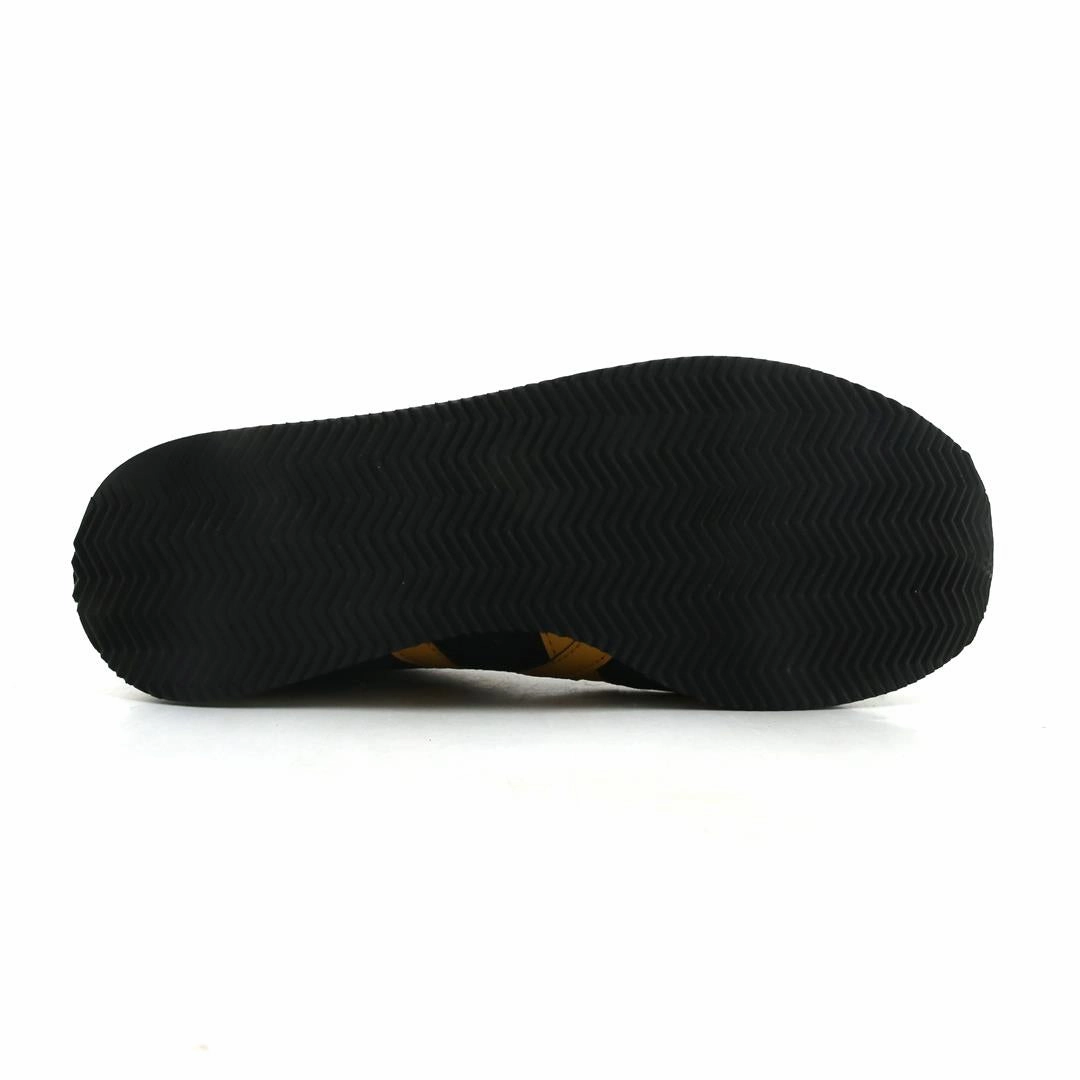 ASICS CURREO II lightweight athletic shoe visuals