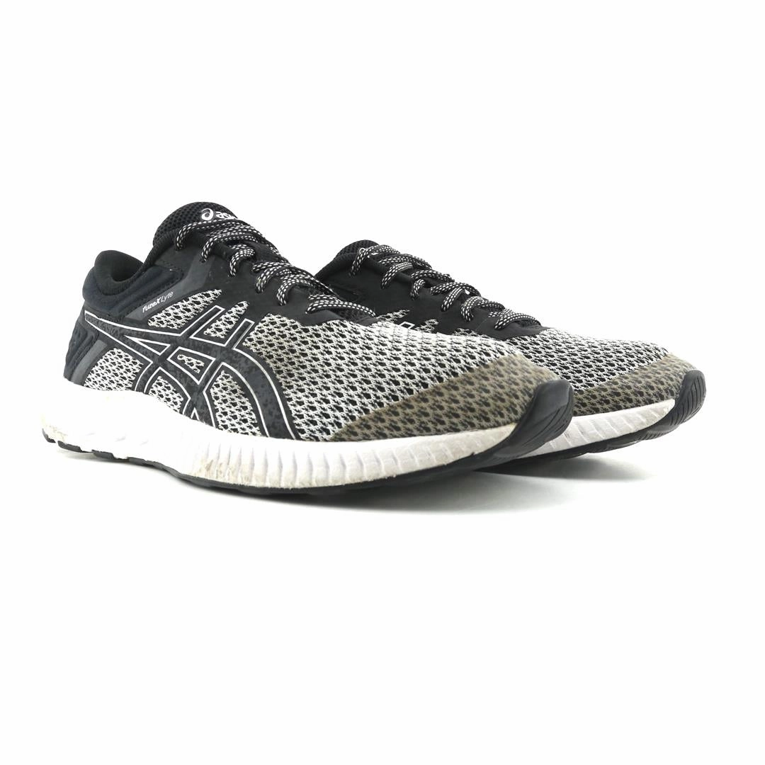 ASICS FUZEX LYTE 2 performance running shoe photos