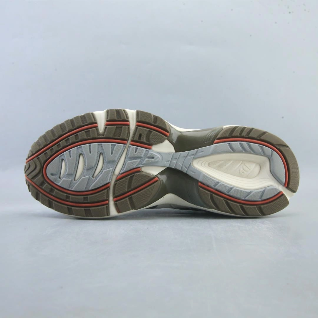 ASICS GEL-1090 performance running shoe photos