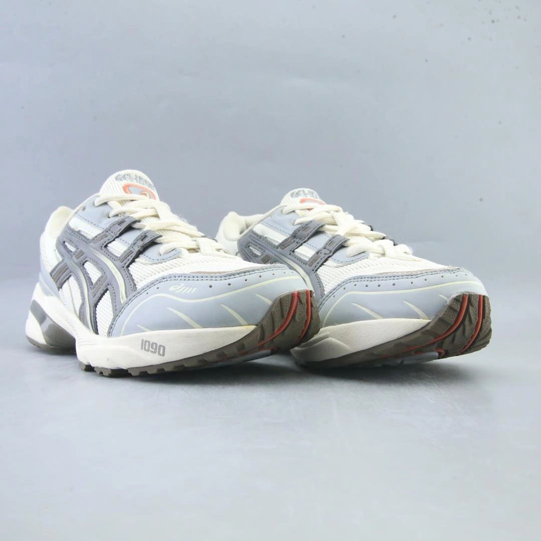 ASICS GEL-1090 performance running shoe photos