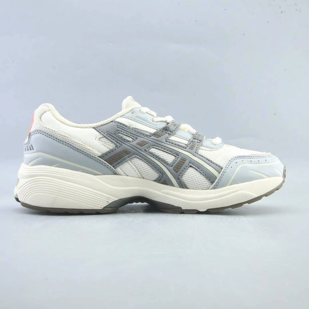 ASICS GEL-1090 performance running shoe photos