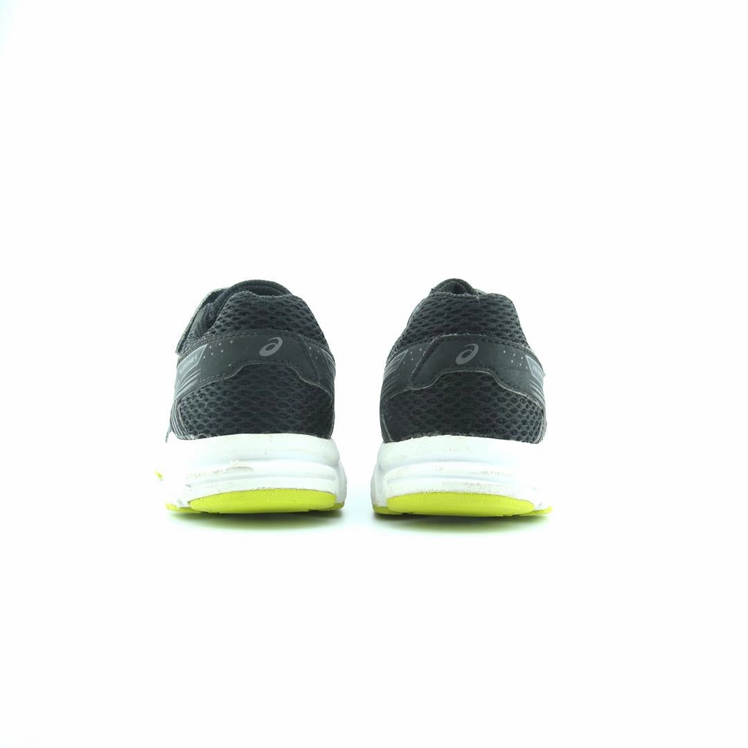ASICS GEL CONTEND 4 trainer shoe design snapshots