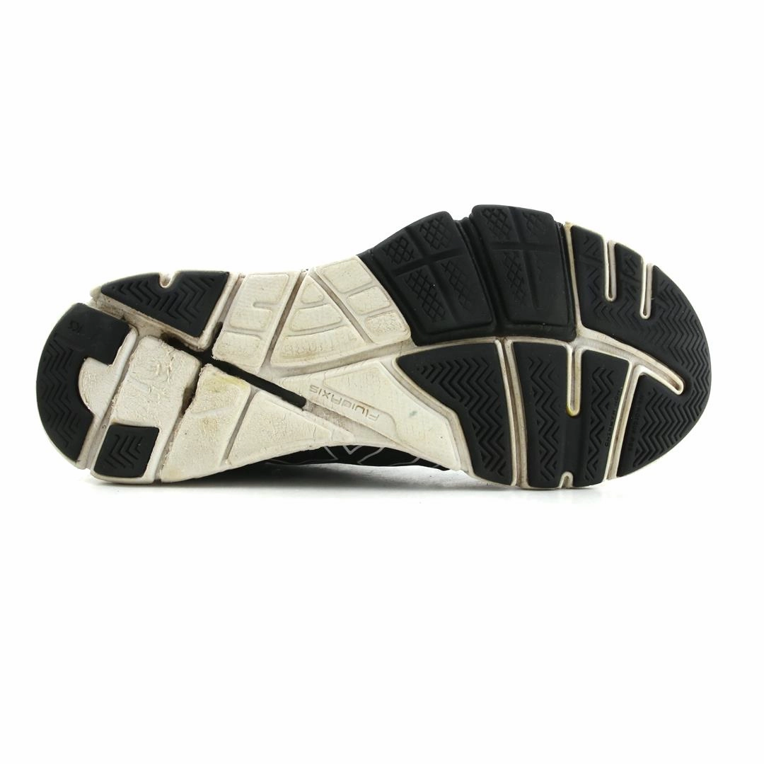 ASICS GEL-CRAZE TR 4 lightweight athletic shoe visuals