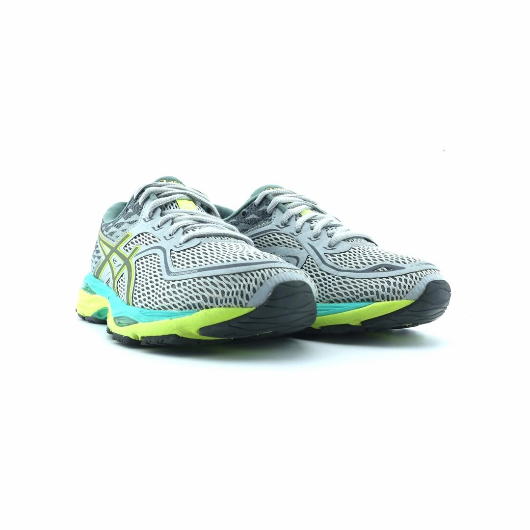 ASICS GEL CUMULUS 19 performance running shoe photos