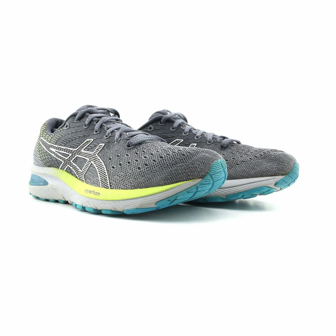 ASICS GEL-CUMULUS 22 sporty Asics footwear images