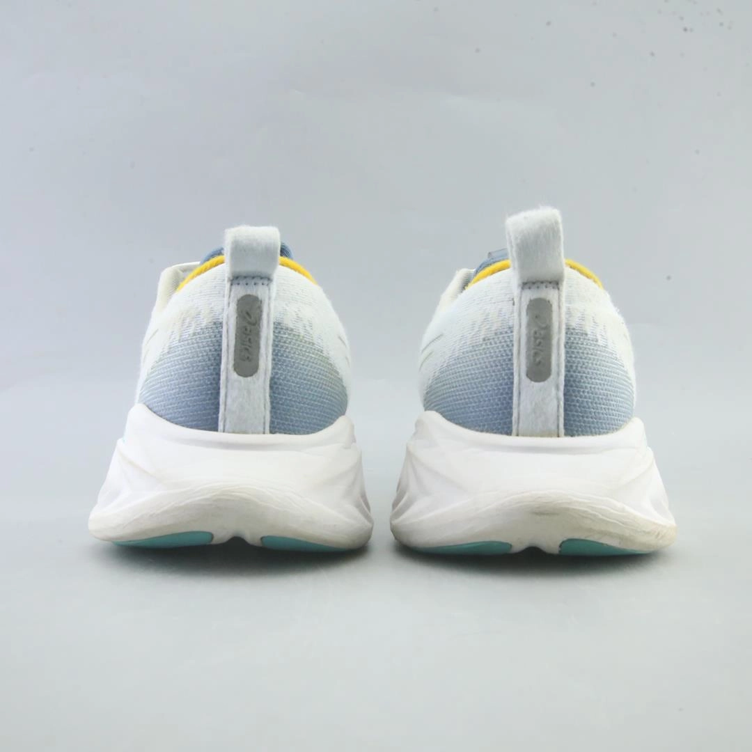 ASICS GEL CUMULUS 25 sporty Asics footwear images
