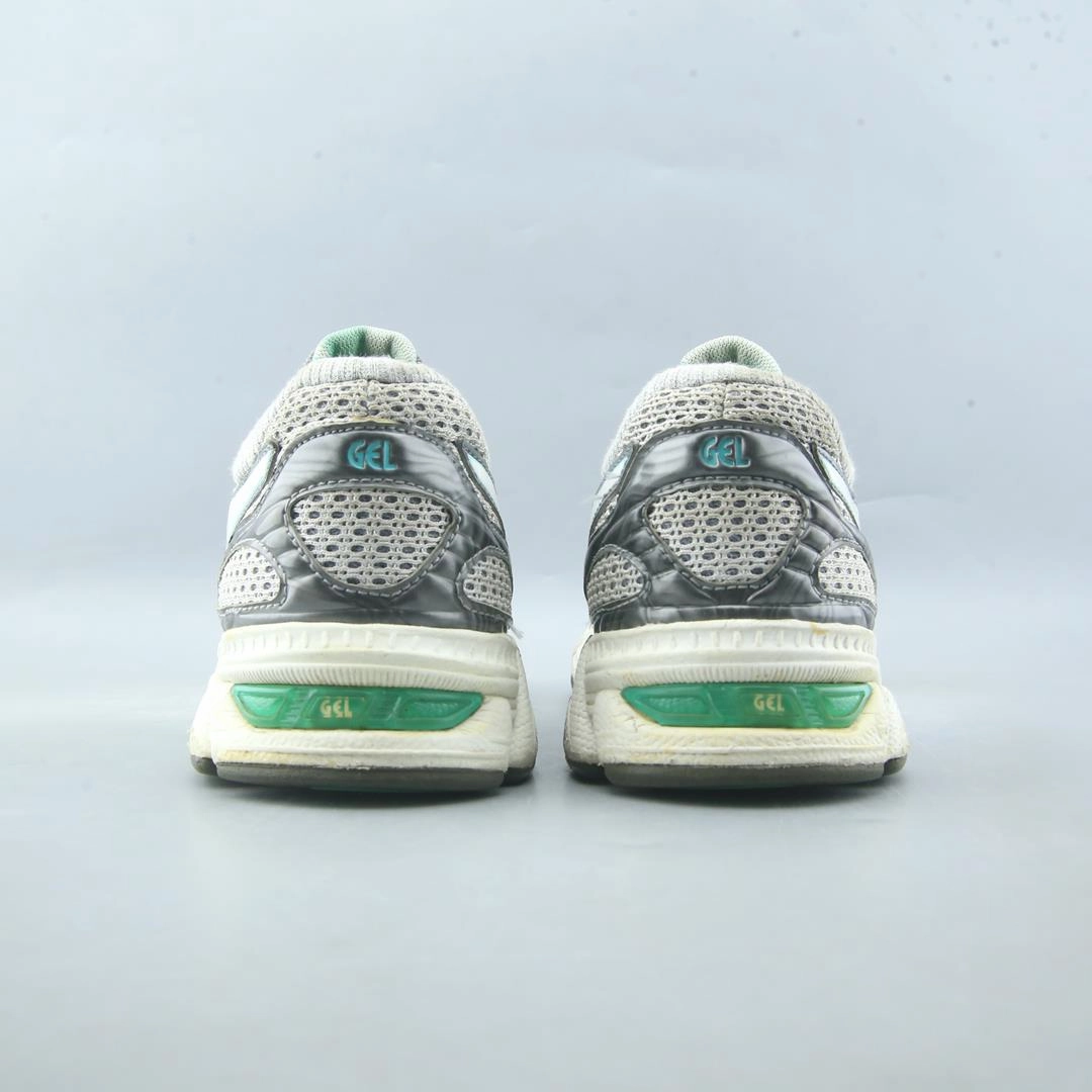 ASICS GEL-ENHANCE ULTRA 3.0 lightweight athletic shoe visuals