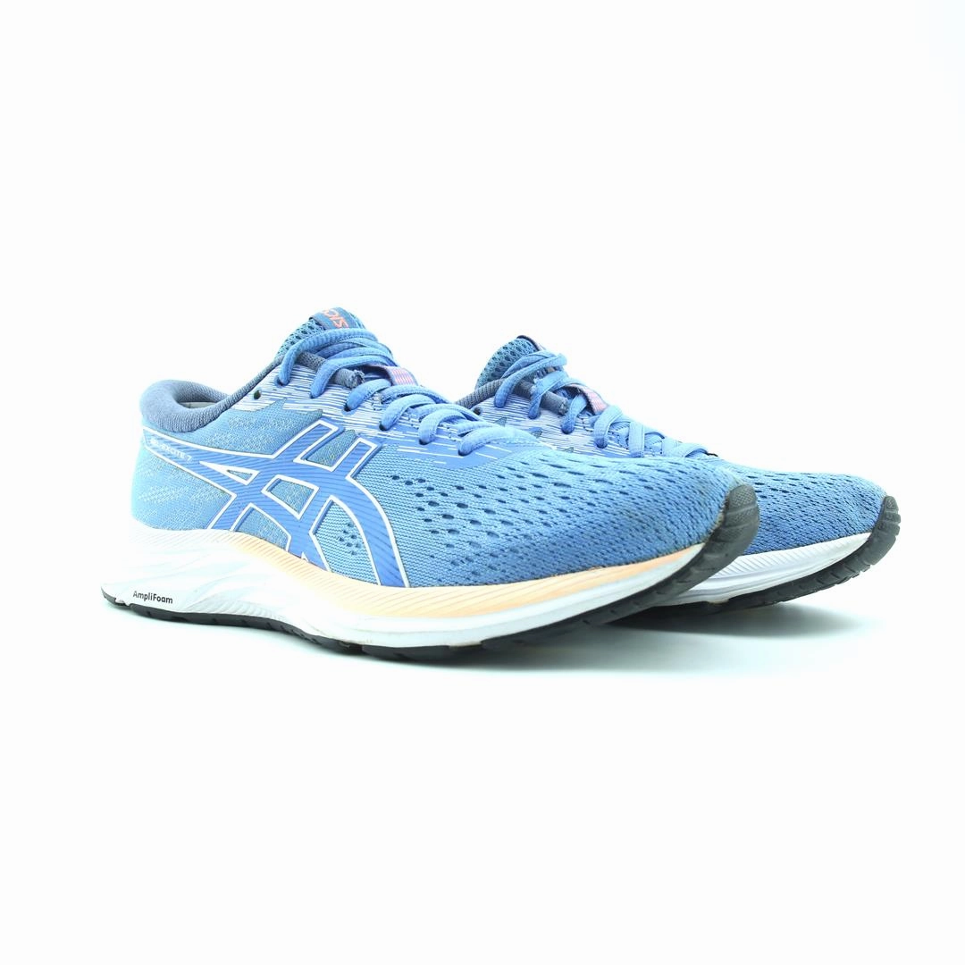ASICS GEL EXCITE 7 trainer shoe design snapshots