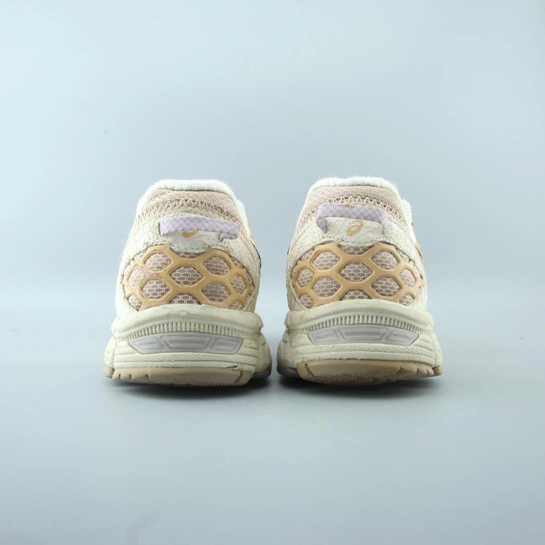 ASICS GEL-KAHANA 8 performance running shoe photos