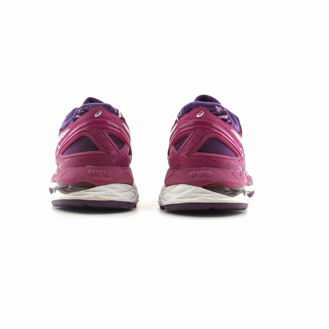 ASICS GEL KAYANO 22 sporty Asics footwear images