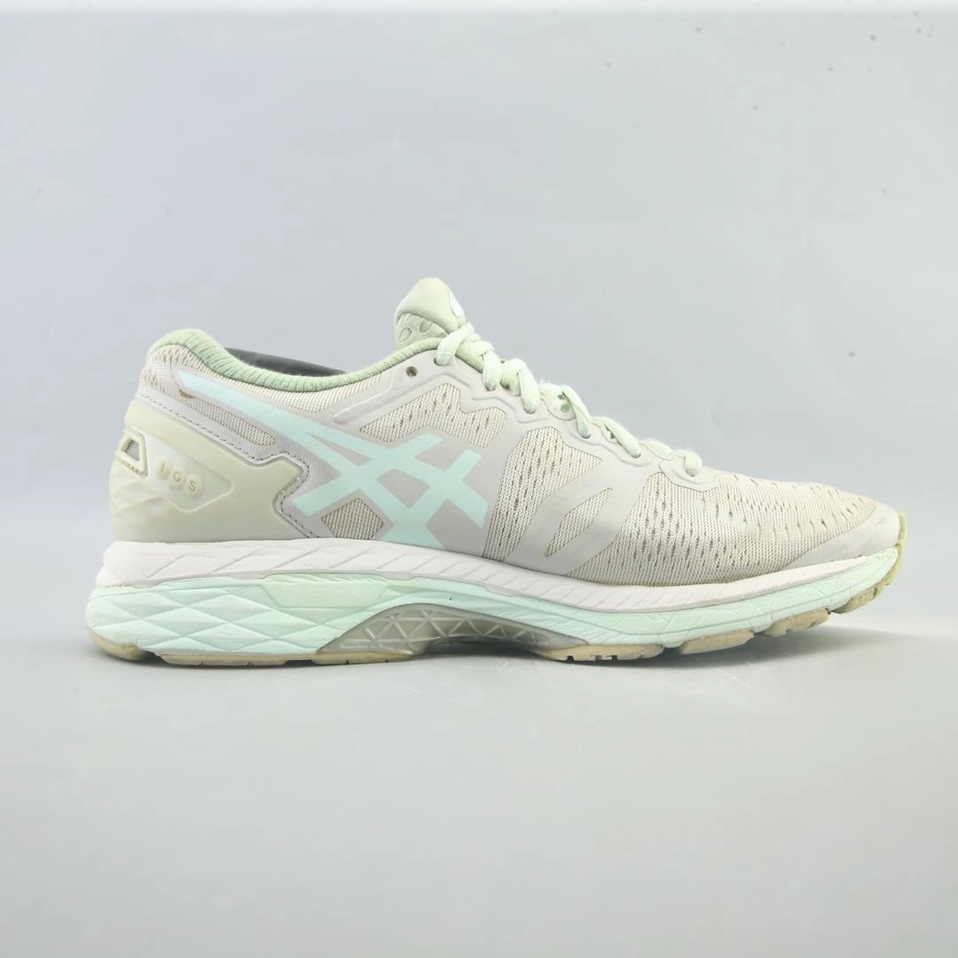 ASICS GEL-KAYANO 23 sporty Asics footwear images