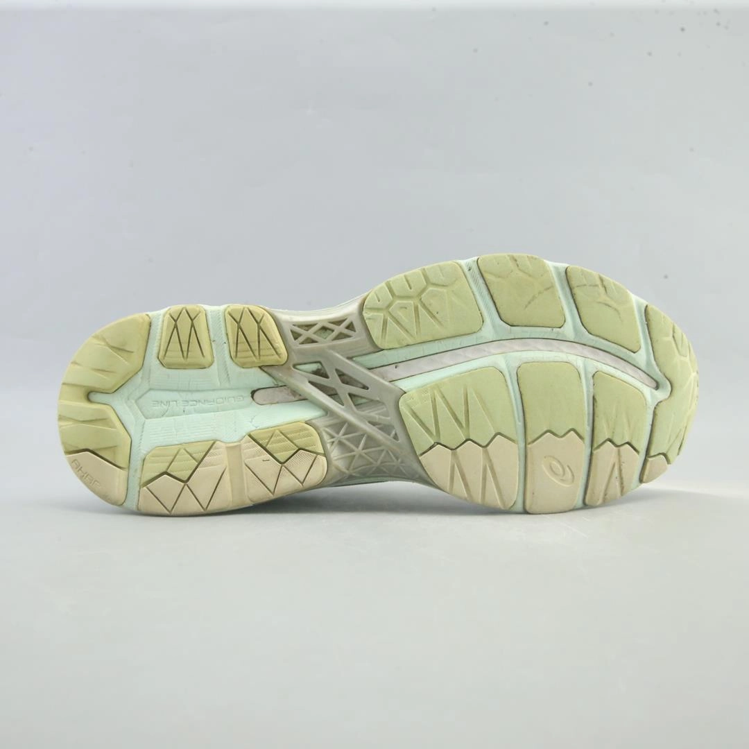 ASICS GEL-KAYANO 23 sporty Asics footwear images