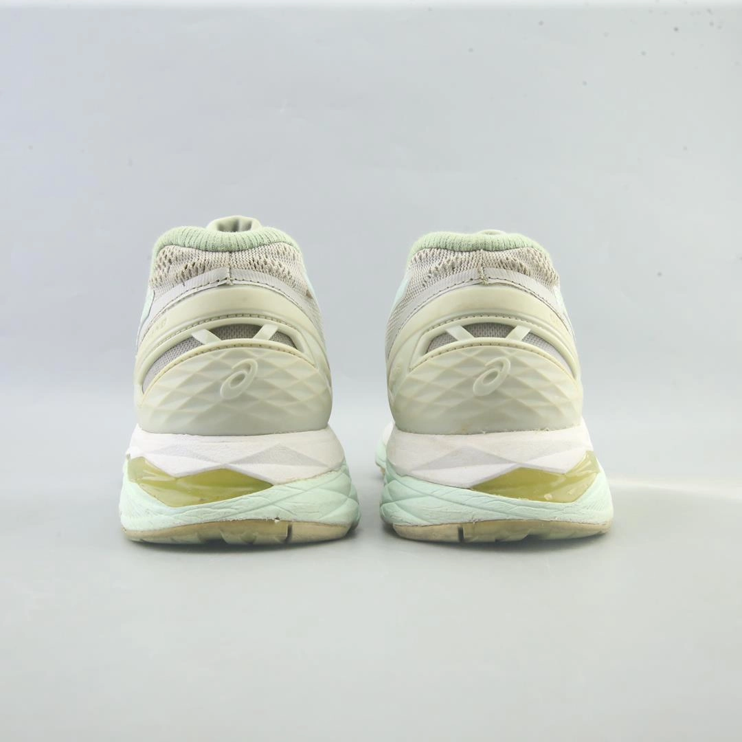 ASICS GEL-KAYANO 23 sporty Asics footwear images