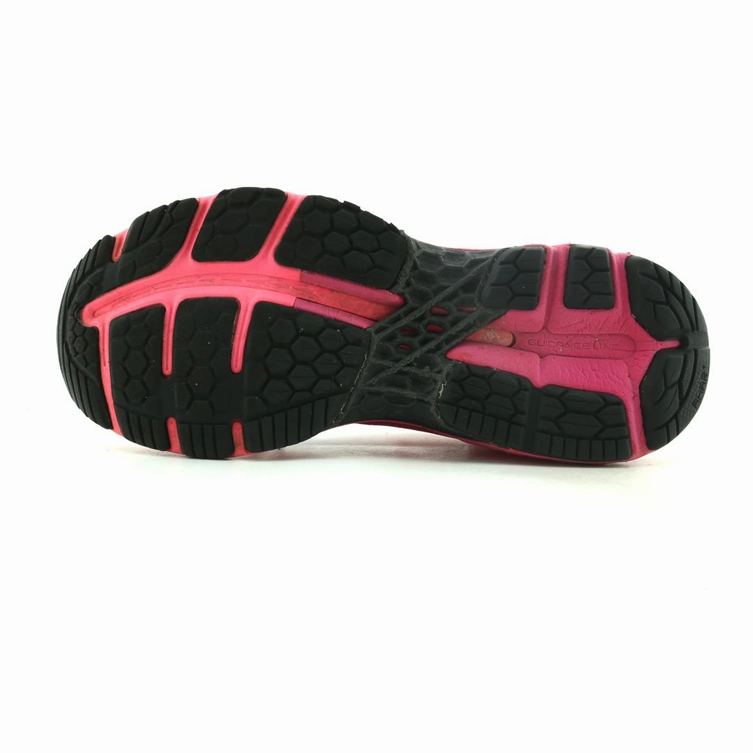 ASICS GEL-KAYANO 25 sporty Asics footwear images