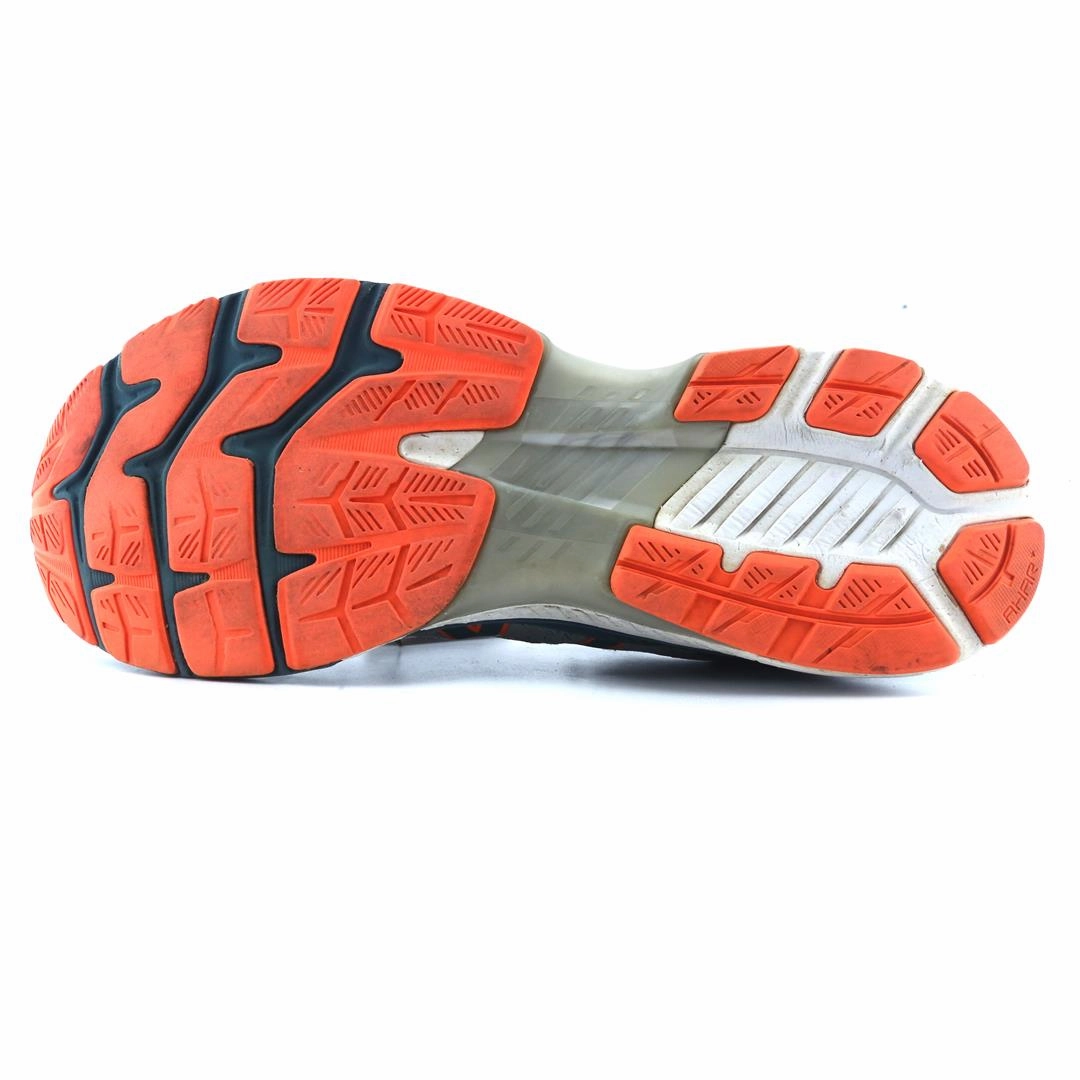 ASICS GEL-KAYANO 27 lightweight athletic shoe visuals