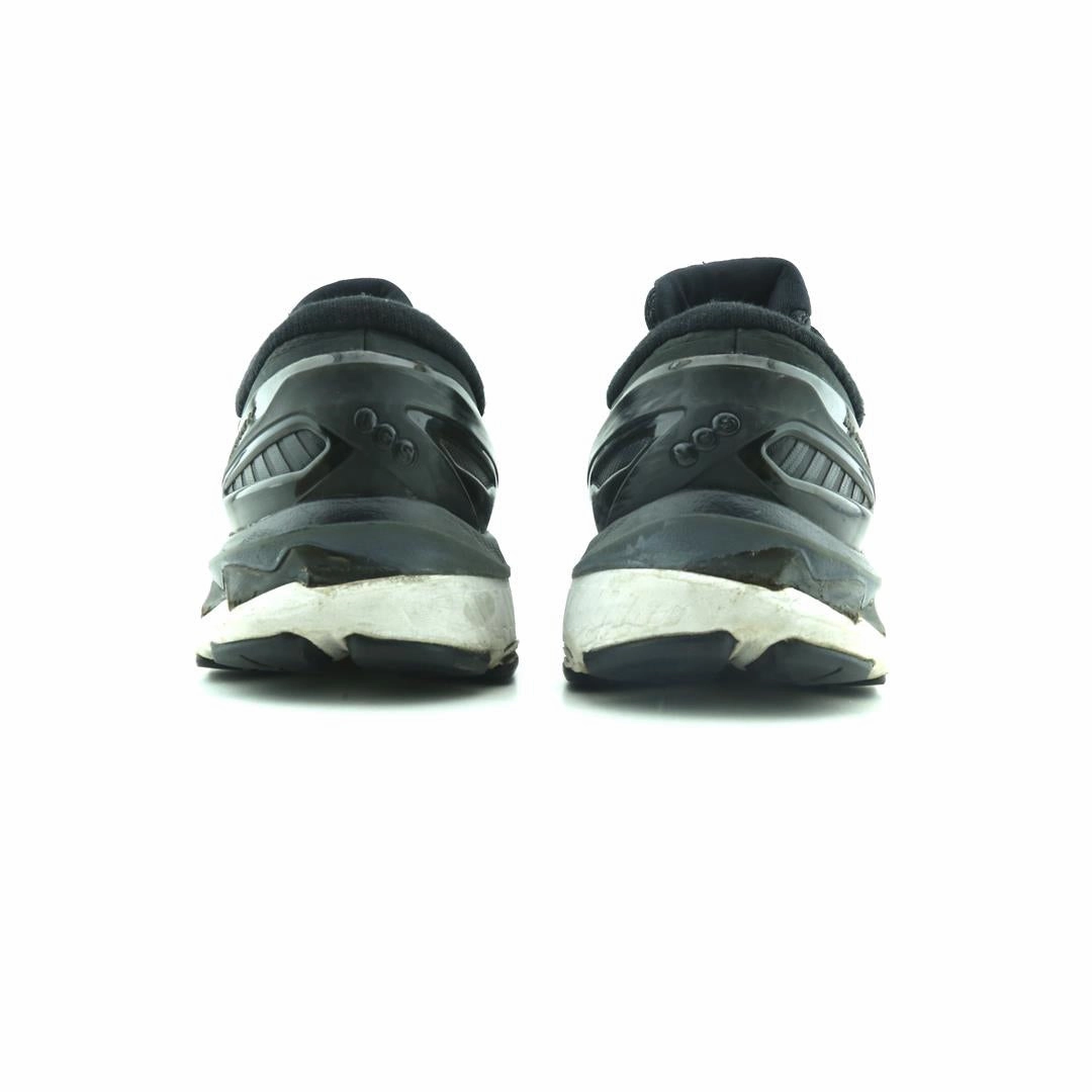 ASICS GEL KAYANO 27 lightweight athletic shoe visuals