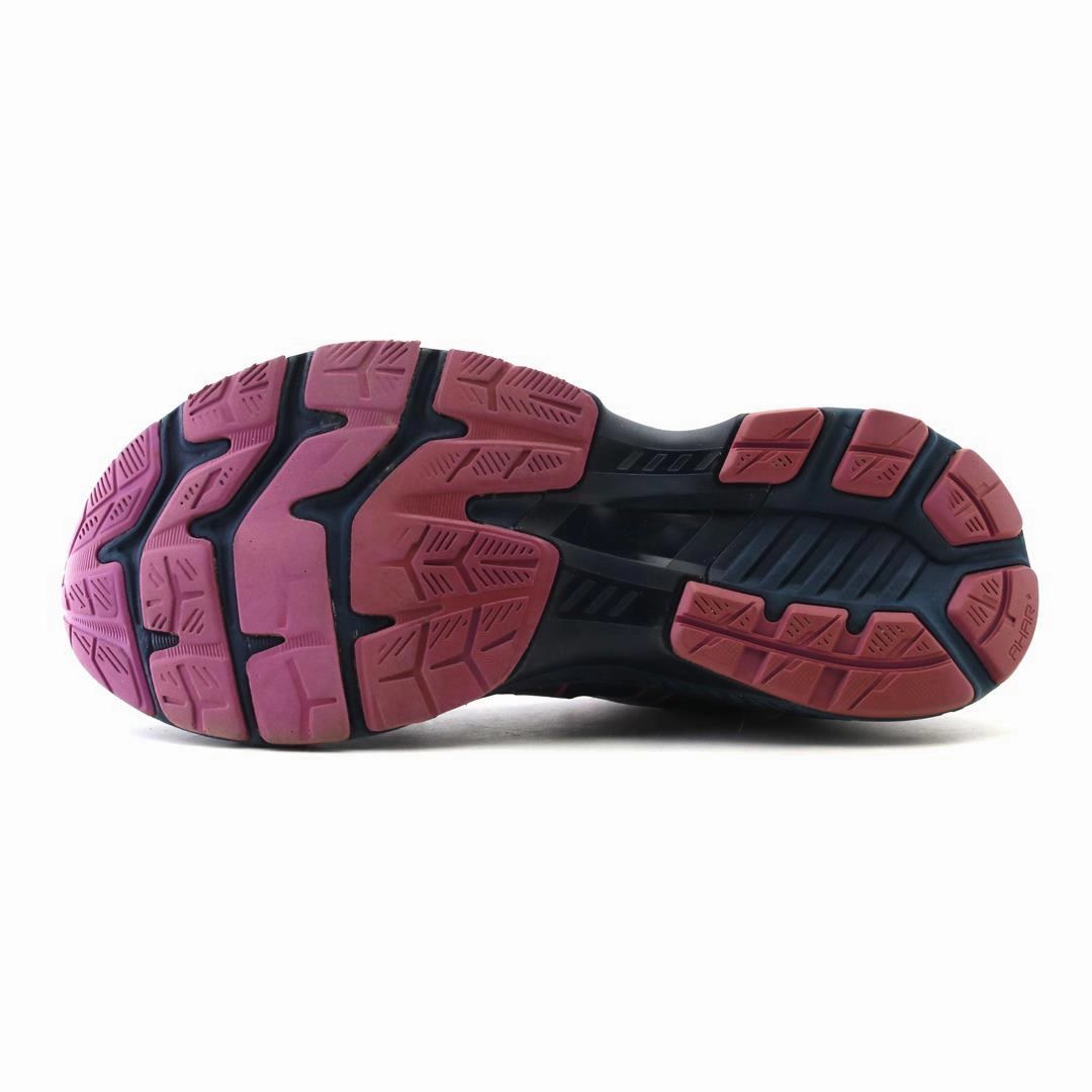 ASICS GEL KAYANO 27 lightweight athletic shoe visuals