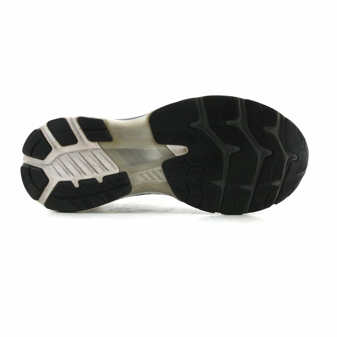 ASICS GEL-KAYANO 27 sporty Asics footwear images