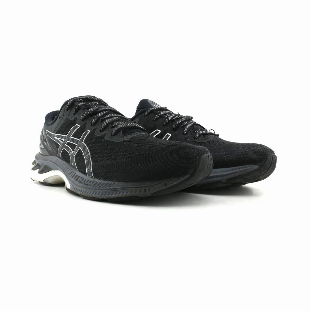 ASICS GEL-KAYANO 27 sporty Asics footwear images