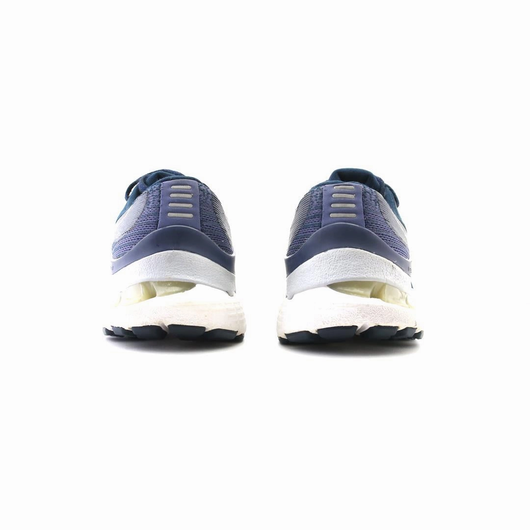 ASICS GEL-KAYANO 28 sporty Asics footwear images