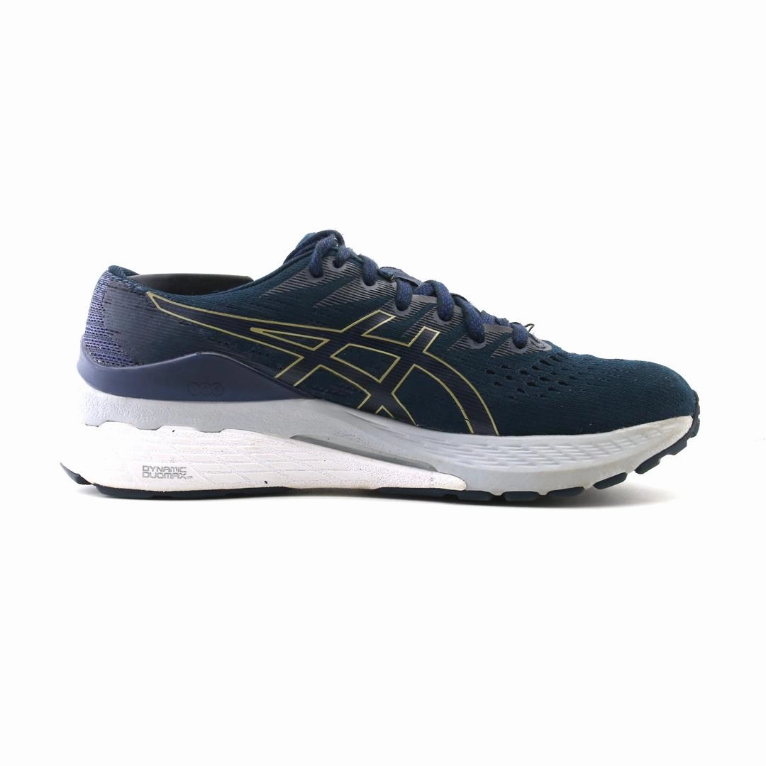 ASICS GEL-KAYANO 28 sporty Asics footwear images