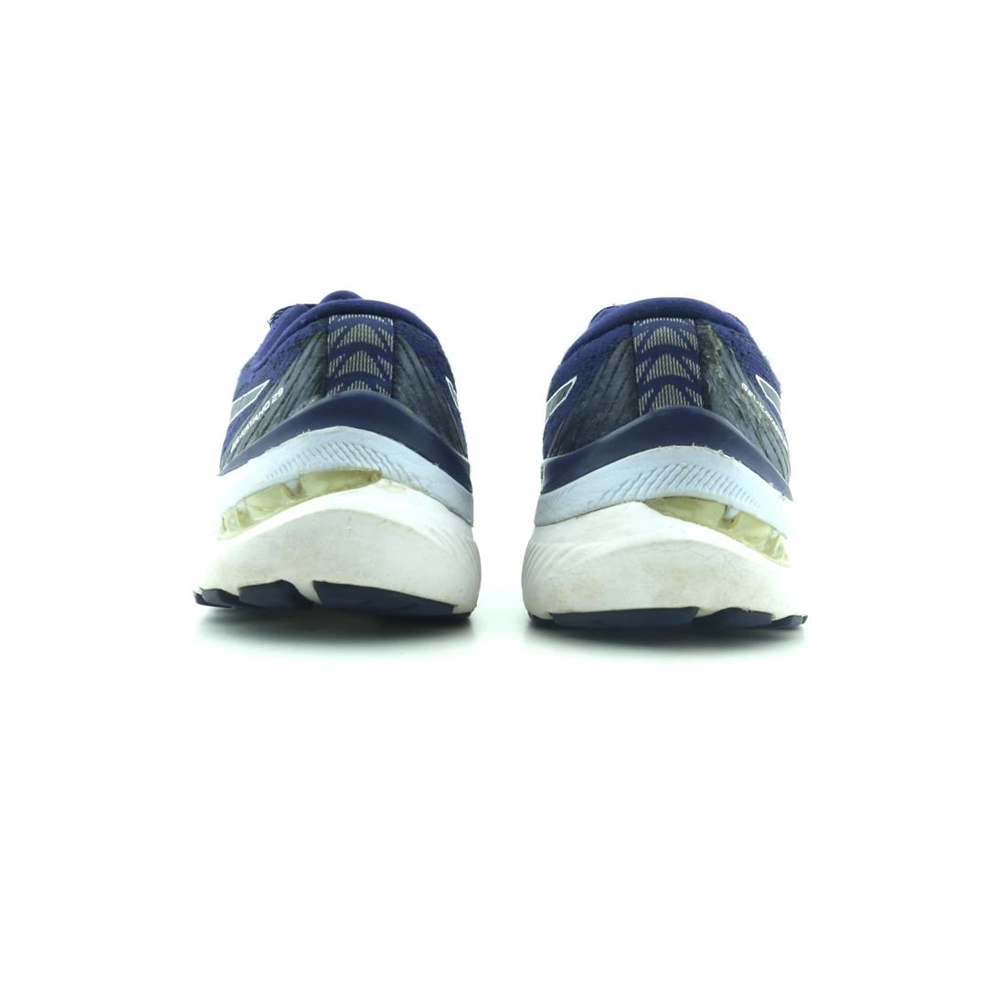 ASICS GEL KAYANO 29 lightweight athletic shoe visuals