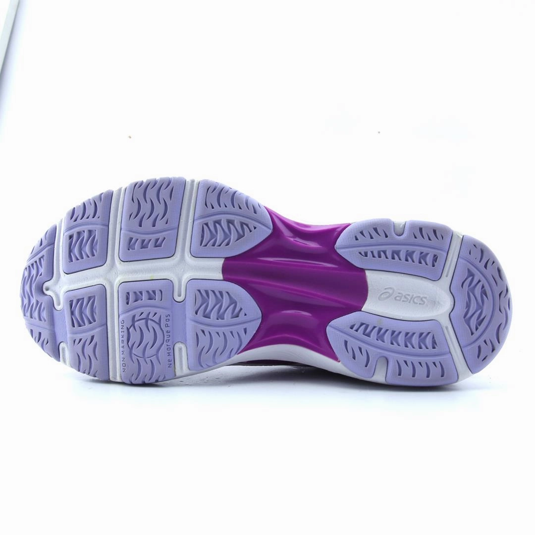 ASICS GEL-NETBURNER ACADEMY 9 lightweight athletic shoe visuals