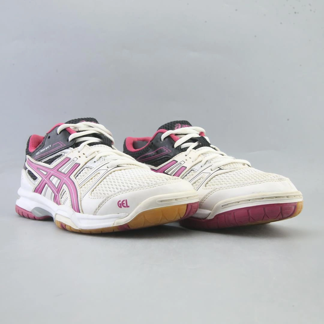 ASICS GEL-ROCKET 7 lightweight athletic shoe visuals