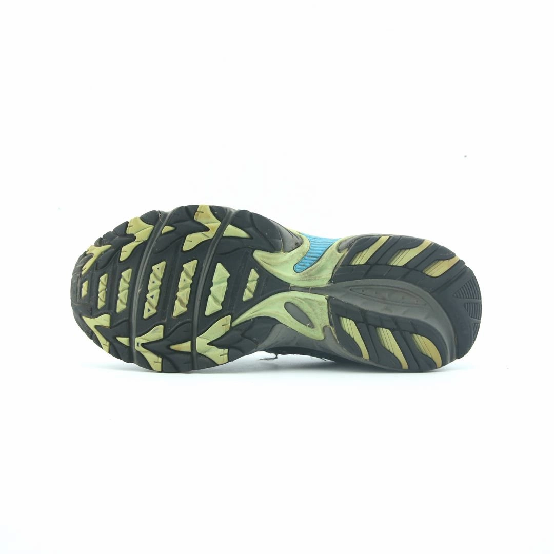 ASICS GEL-VENTURE 4 trainer shoe design snapshots