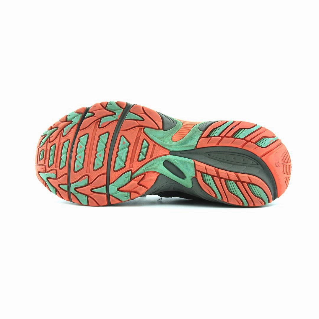 ASICS GEL-VENTURE 5 performance running shoe photos