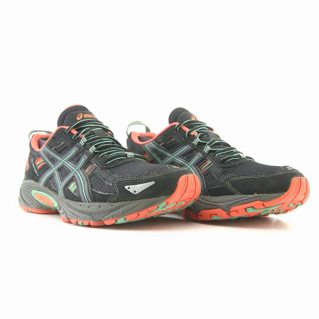 ASICS GEL-VENTURE 5 sporty Asics footwear images