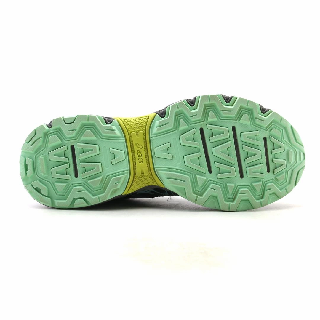 ASICS GEL VENTURE 6 sporty Asics footwear images